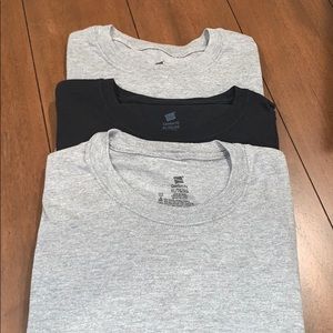 3 Hanes comfort fit short sleeve T-shirts XL